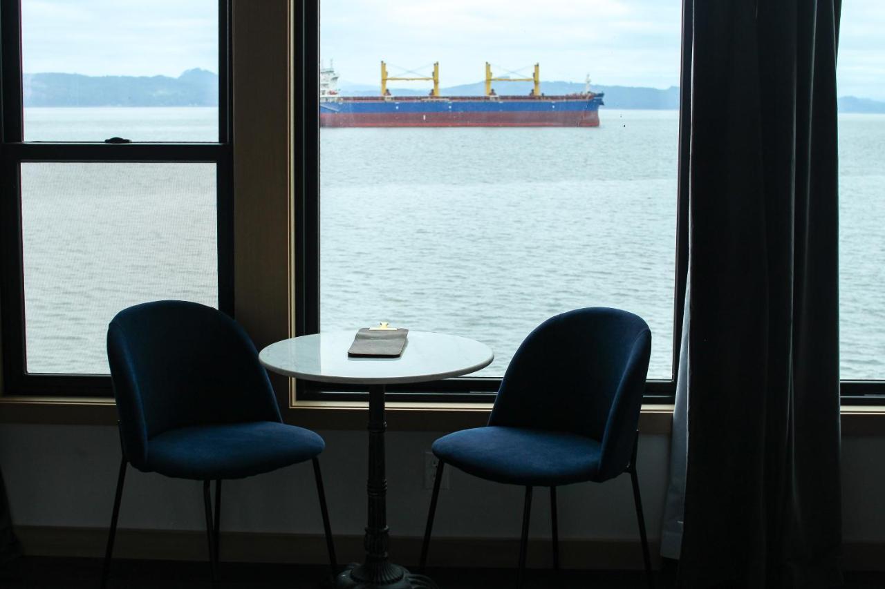 Bowline Hotel Astoria Eksteriør billede